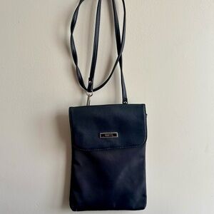 Roots| Black Leather & Nylon Crossbody Pocket Shoulder Bag Purse Adjustable 11”